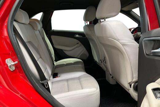 Mercedes-Benz B vaihtoauto