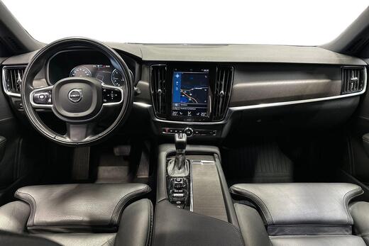 Volvo V90 Cross Country vaihtoauto