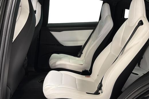 Tesla Model X vaihtoauto