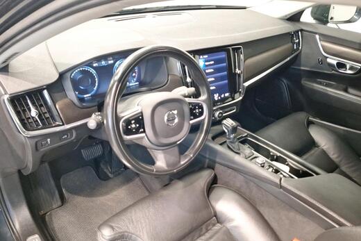 Volvo V90 Cross Country vaihtoauto