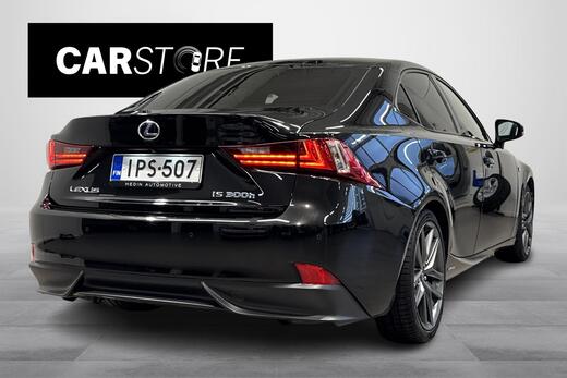 Lexus IS vaihtoauto
