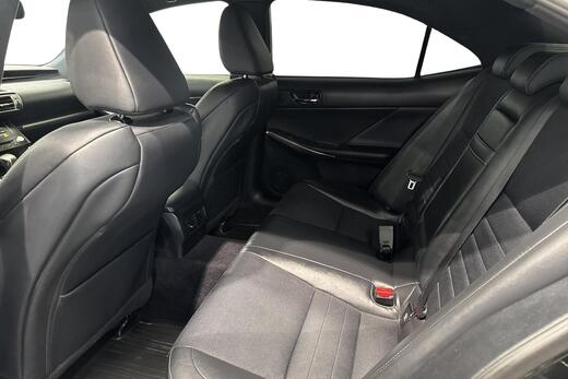 Lexus IS vaihtoauto