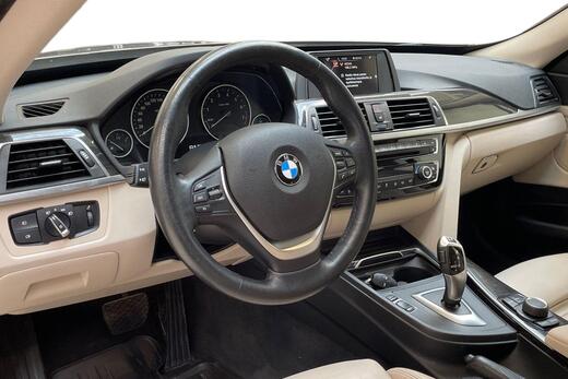 BMW 320 vaihtoauto