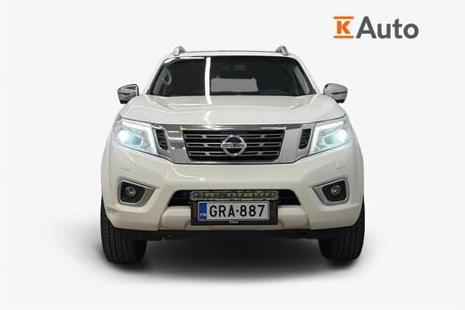 Nissan Navara vaihtoauto