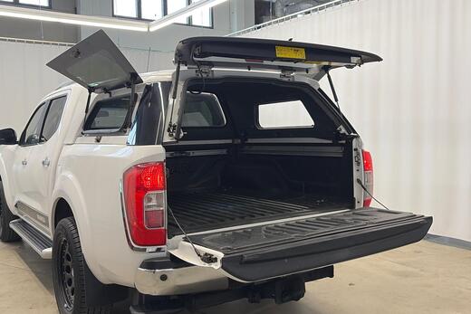 Nissan Navara vaihtoauto