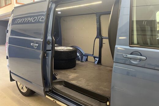 Volkswagen Transporter vaihtoauto