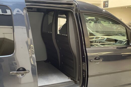 Volkswagen Caddy Maxi vaihtoauto