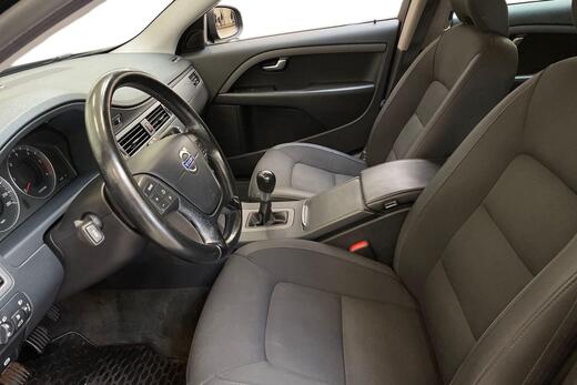 Volvo V70 vaihtoauto