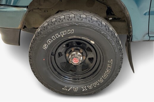 Toyota Hilux vaihtoauto
