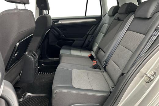 Volkswagen Golf Sportsvan vaihtoauto