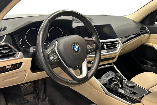 BMW 320 vaihtoauto