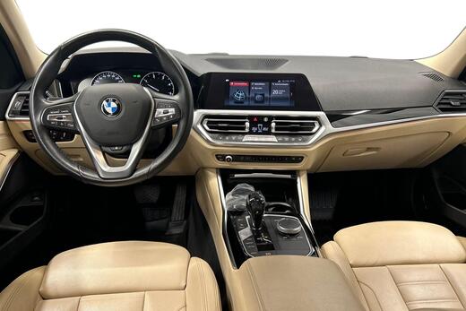 BMW 320 vaihtoauto