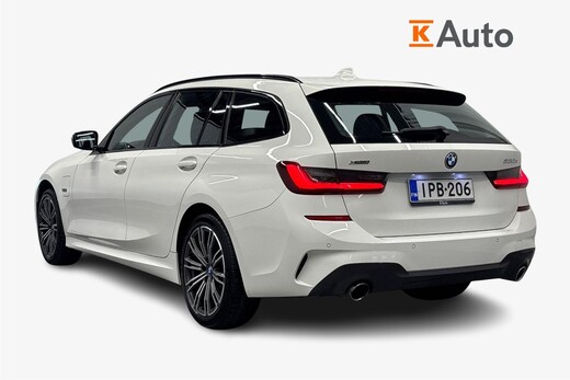 BMW 320 vaihtoauto