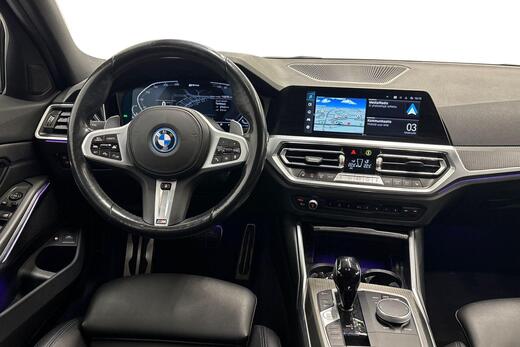 BMW 320 vaihtoauto