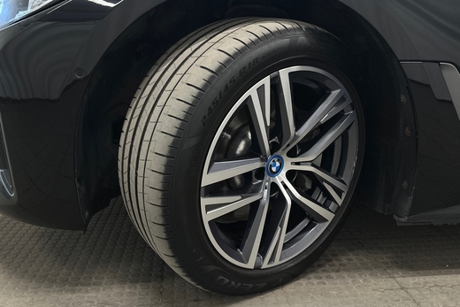 BMW i4 vaihtoauto