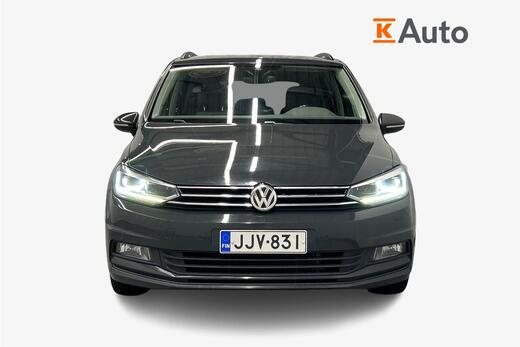 Volkswagen Touran vaihtoauto
