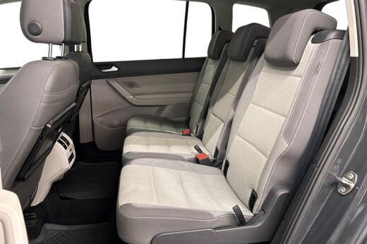 Volkswagen Touran vaihtoauto