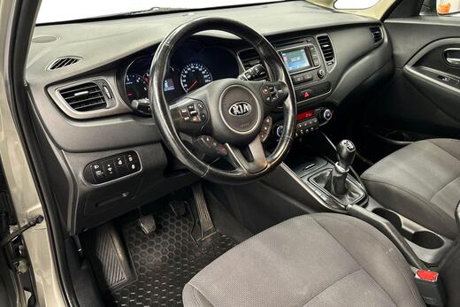 Kia Carens vaihtoauto