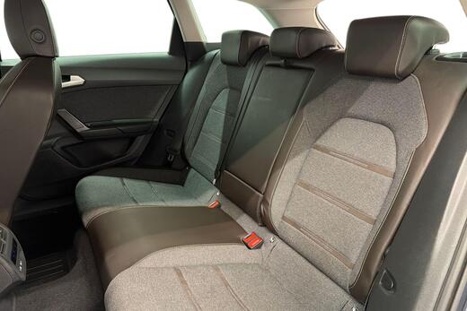 SEAT Leon Sportstourer vaihtoauto