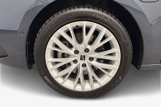 SEAT Leon Sportstourer vaihtoauto