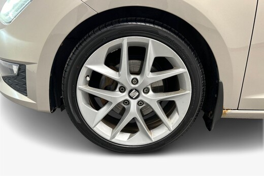 SEAT Leon ST vaihtoauto