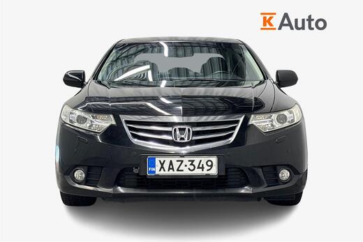 Honda Accord vaihtoauto