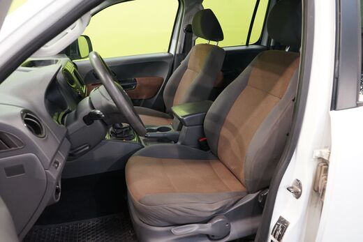 Volkswagen Amarok vaihtoauto