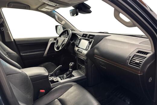 Toyota Land Cruiser vaihtoauto