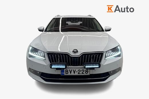 Skoda Superb vaihtoauto
