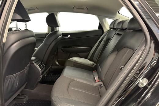 Kia Optima vaihtoauto