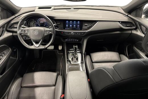 Opel Insignia vaihtoauto