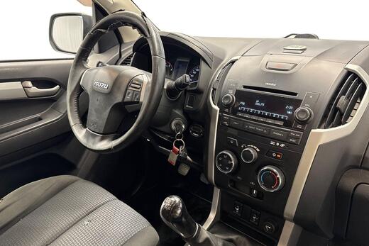 Isuzu D-Max vaihtoauto