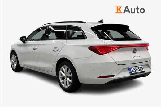 SEAT Leon Sportstourer vaihtoauto