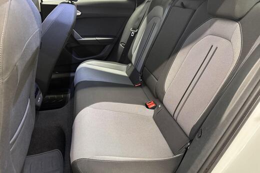 SEAT Leon Sportstourer vaihtoauto