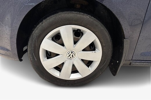 Volkswagen Touran vaihtoauto