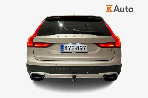 Volvo V90 Cross Country vaihtoauto
