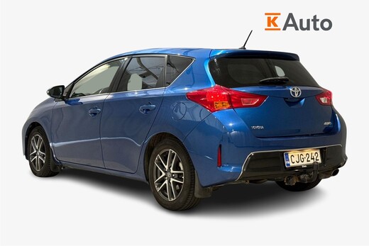 Toyota Auris vaihtoauto