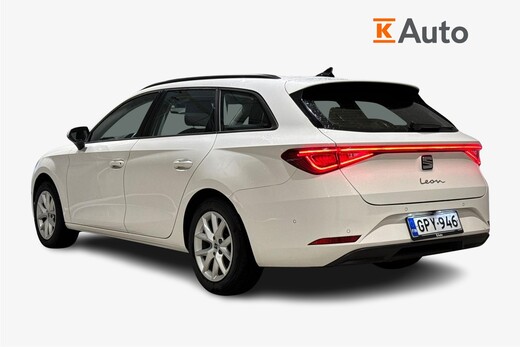 SEAT Leon Sportstourer vaihtoauto