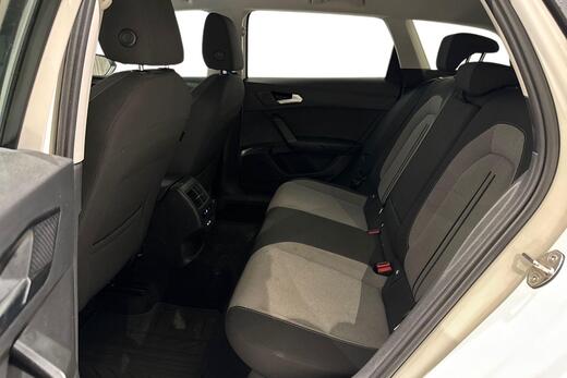 SEAT Leon Sportstourer vaihtoauto