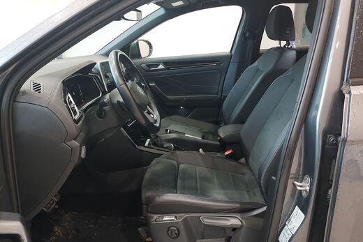 Volkswagen T-Roc vaihtoauto
