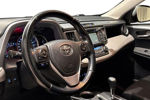 Toyota RAV4 vaihtoauto