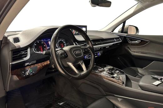 Audi Q7 vaihtoauto