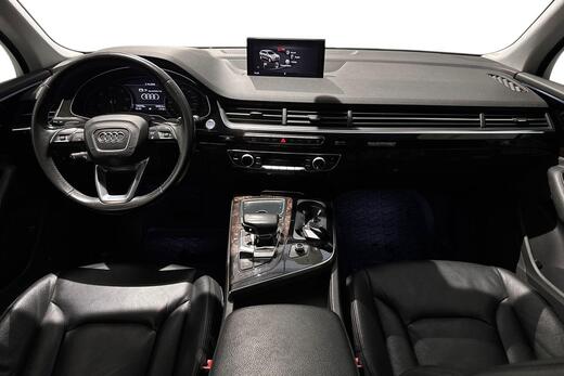 Audi Q7 vaihtoauto