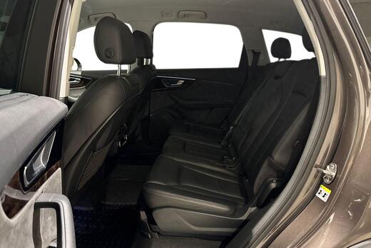 Audi Q7 vaihtoauto