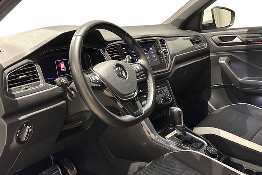 Volkswagen T-Roc vaihtoauto