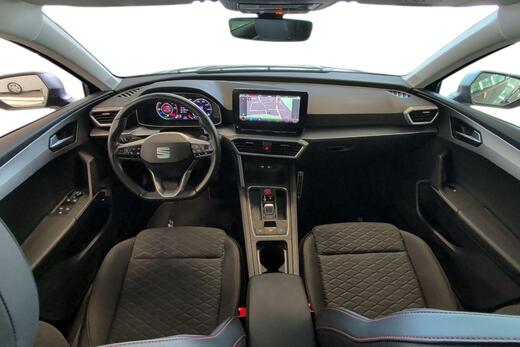 SEAT Leon Sportstourer vaihtoauto
