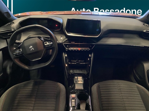 Peugeot e-2008 vaihtoauto