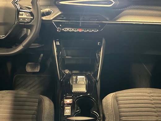Peugeot e-2008 vaihtoauto