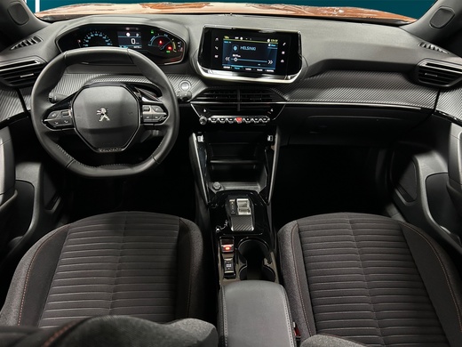 Peugeot e-2008 vaihtoauto