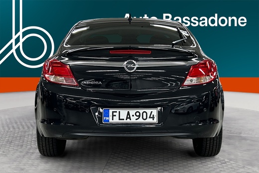 Opel Insignia vaihtoauto
